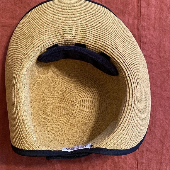 Ron Jon Woman’s Straw Hat with Black Ribbon & Trim with Adjustable Velcro Strip. - Picture 6 of 10